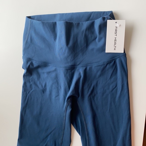 ✨SOLD✨ First Health leggings - Picture 4 of 6